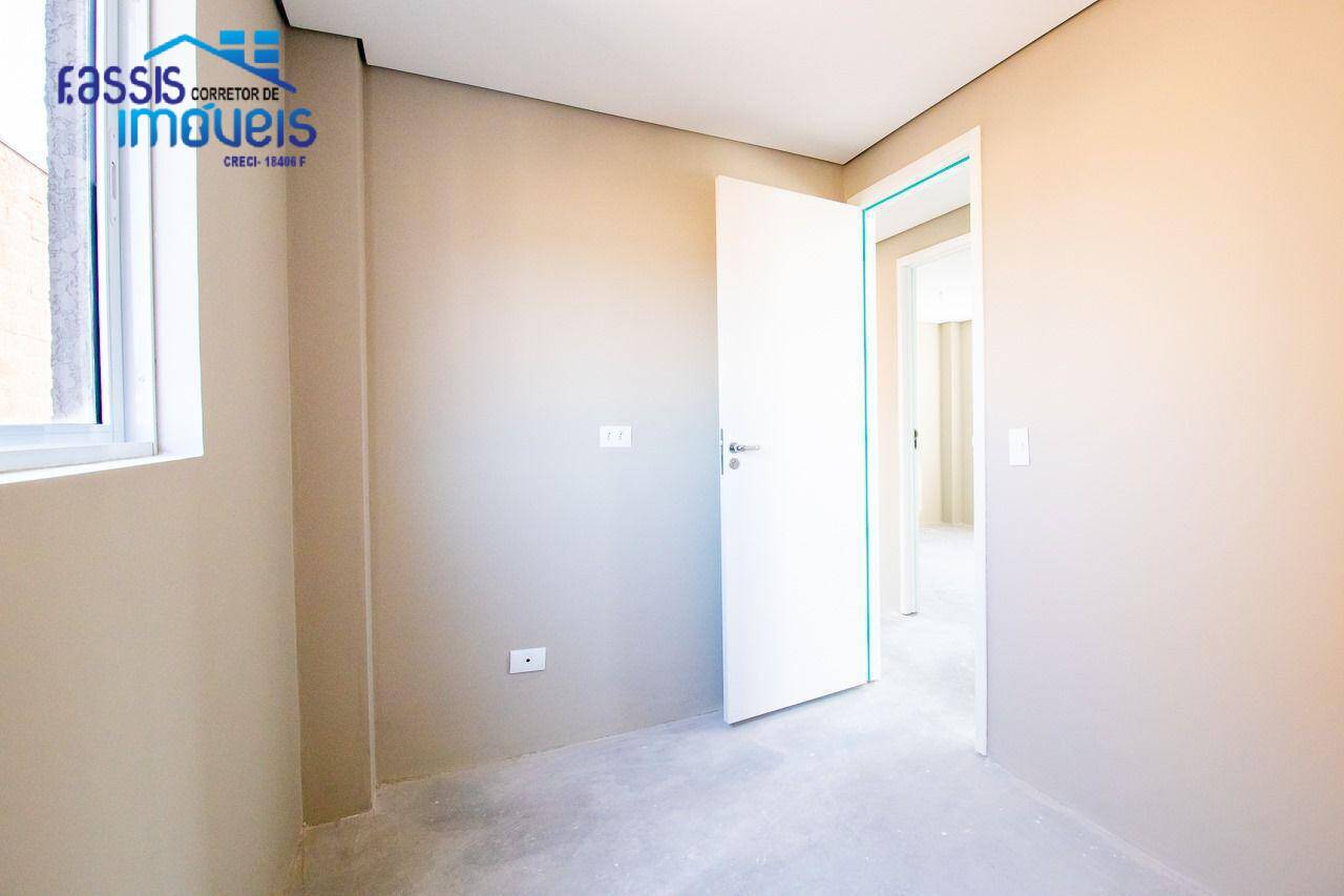 Apartamento à venda com 3 quartos, 50m² - Foto 32