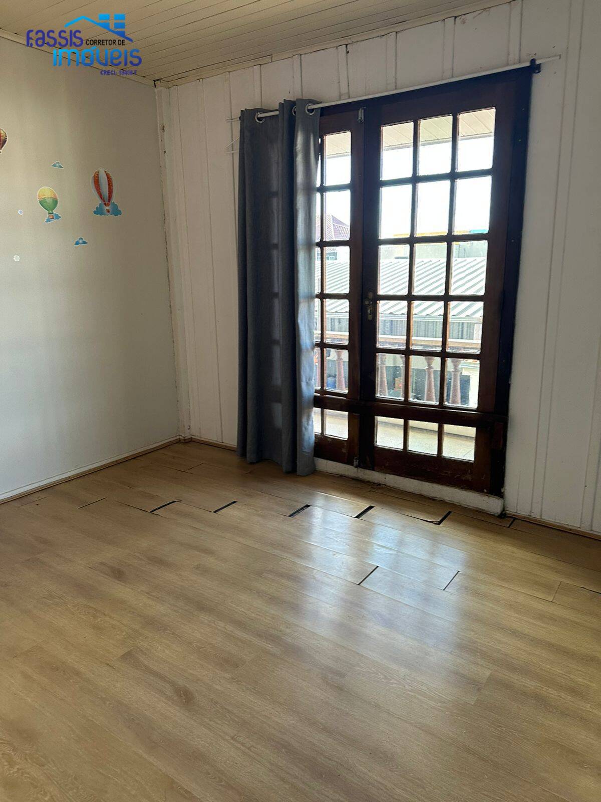 Casa para alugar com 4 quartos, 350m² - Foto 14